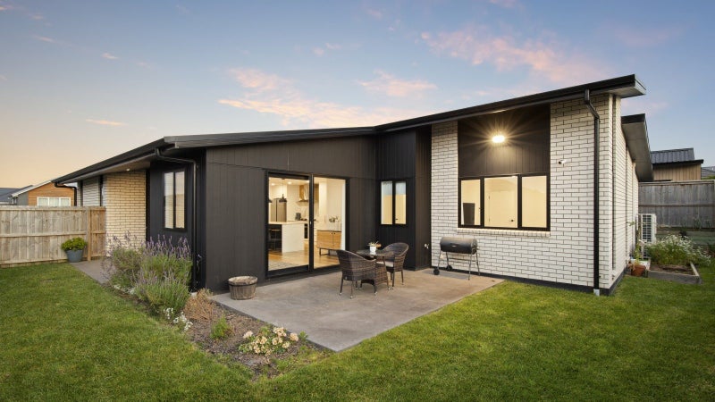 33 Jonah Lomu Drive, Paerata, Pukekohe - Carousel 2