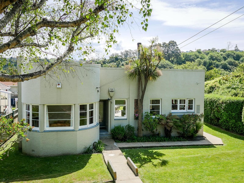 3 Sunbury Street, Andersons Bay, Dunedin - Carousel 1