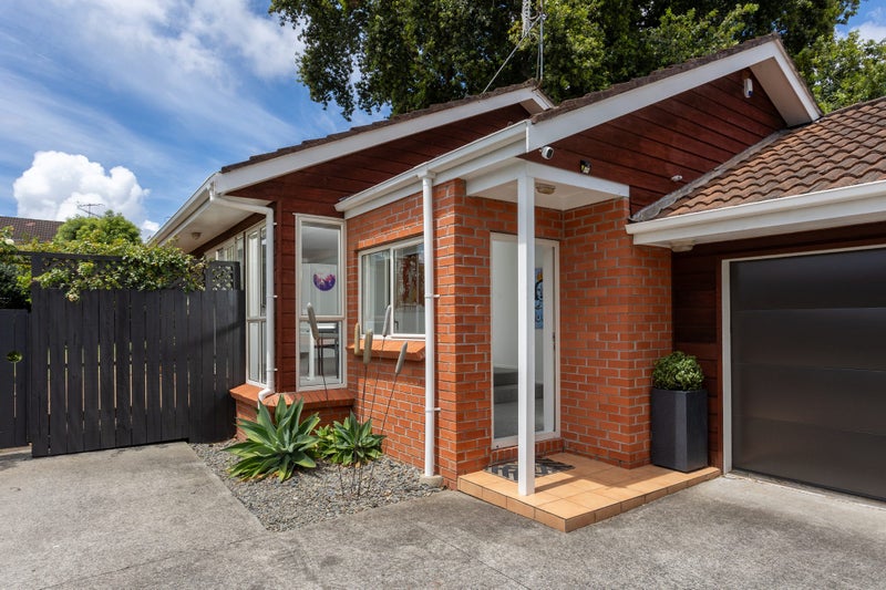 2/6 Aliford Avenue, Ellerslie, Auckland - Carousel 2
