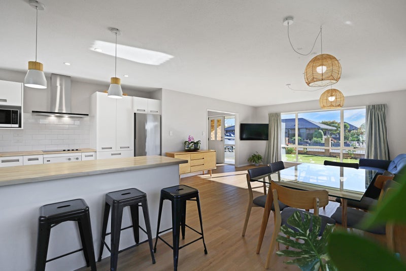 15 Hight Place, Tinwald, Ashburton - Carousel 2