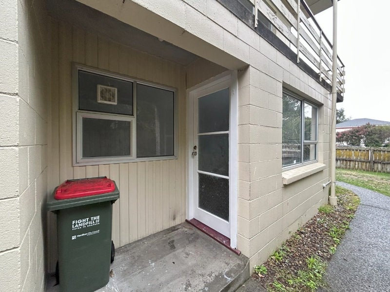 1/16 Myrtle Street, Hamilton East, Hamilton - Carousel 2