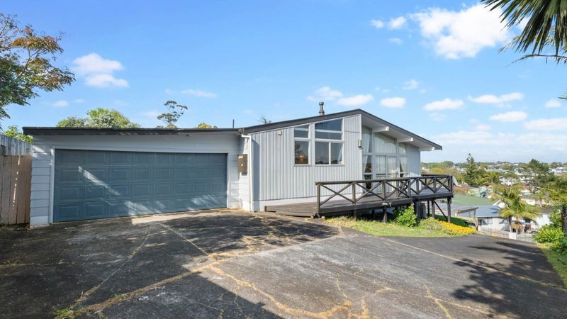 1/24 Cranberry Place, Bucklands Beach, Auckland - Carousel 1