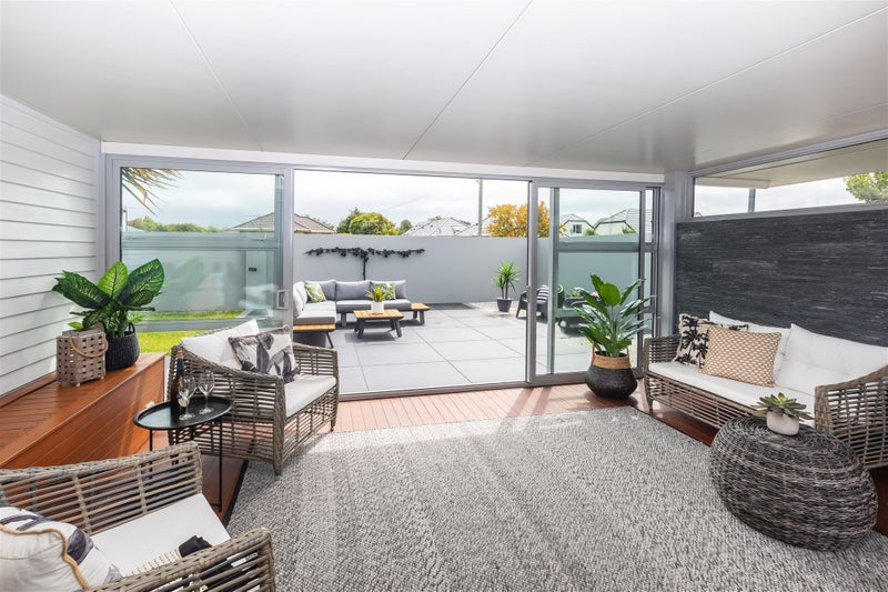 1/58 Bryndwr Road, Bryndwr, Christchurch - Carousel 2