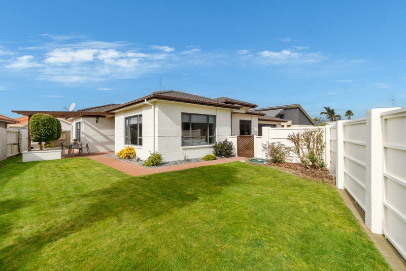 117 Palm Beach Boulevard, Papamoa Beach, Papamoa - Carousel 2