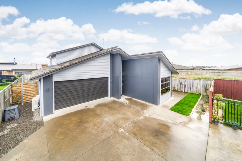 31A Rosalie Terrace, Kelvin Grove, Palmerston North - Carousel 10