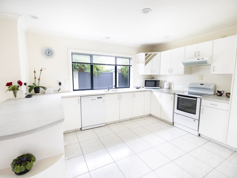 71 Avenue Road, Greenmeadows, Napier - Carousel 2