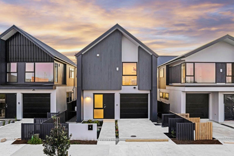 6 Hampshire Lane, Karaka, Papakura - Carousel 1