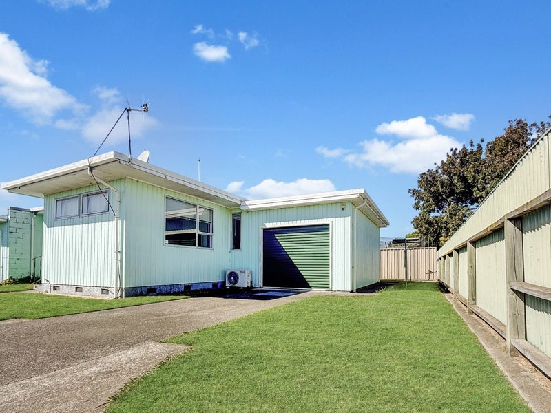 2/27 Ranfurly Street, Tamatea, Napier - Carousel 2