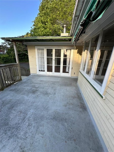 26 Domain Road, Panmure, Auckland - Carousel 2