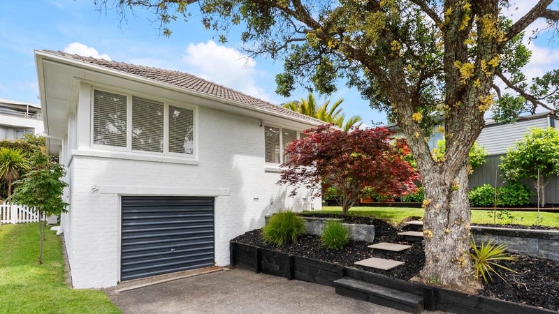 21 Southern Cross Road, Kohimarama, Auckland - Carousel 1