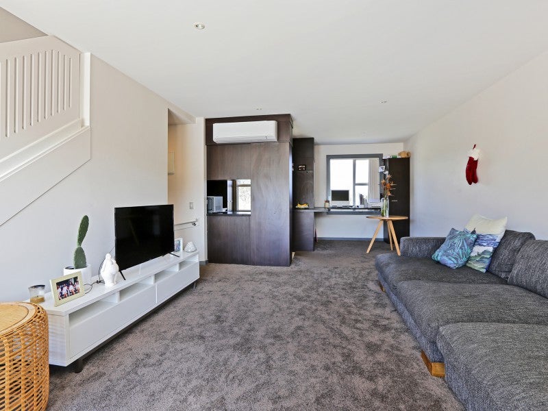 11/9 Humber Street, Pandora, Napier - Carousel 2