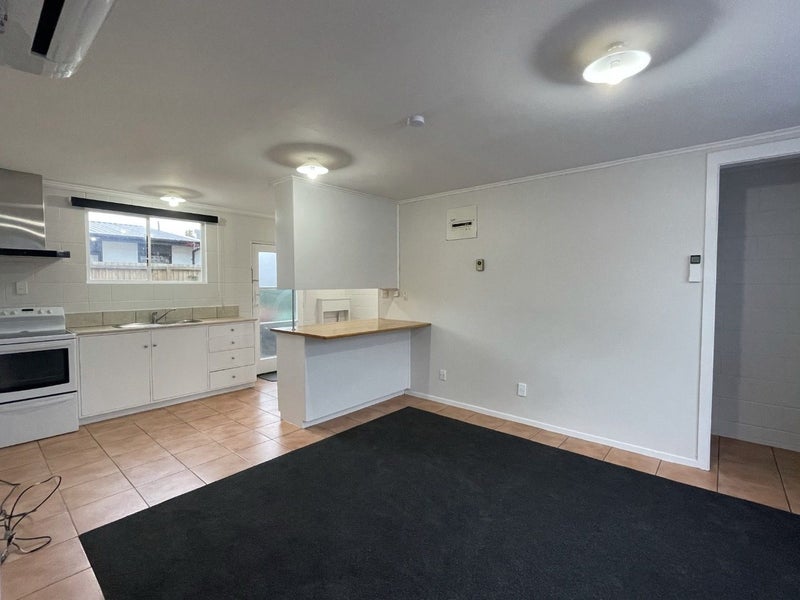3/21 Olliviers Road, Phillipstown, Christchurch - Carousel 1