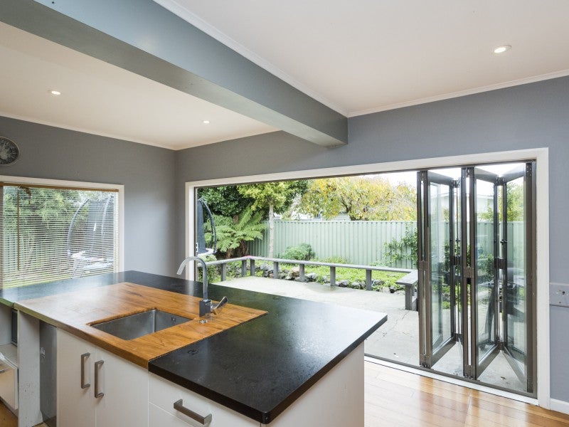 59 Limbrick Street, Terrace End, Palmerston North - Carousel 11