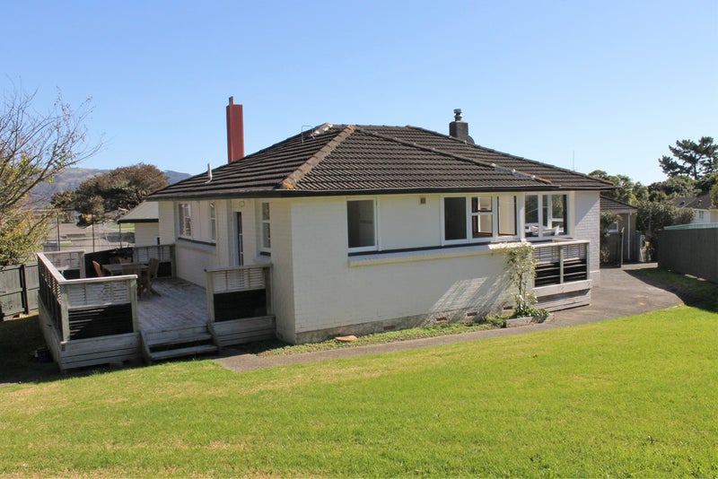 29 Surprise Place, Cannons Creek, Porirua - Carousel 19