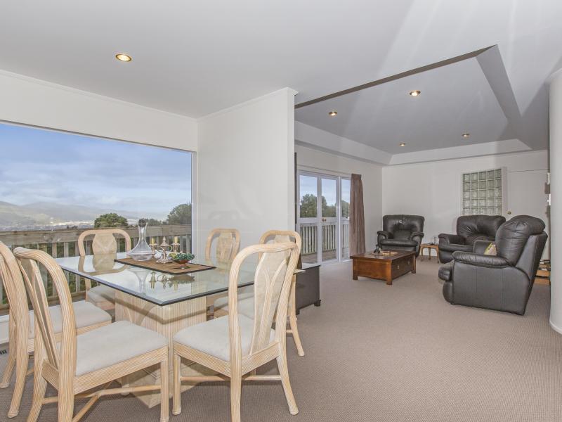 55 Redvers Drive, Belmont, Lower Hutt - Carousel 1