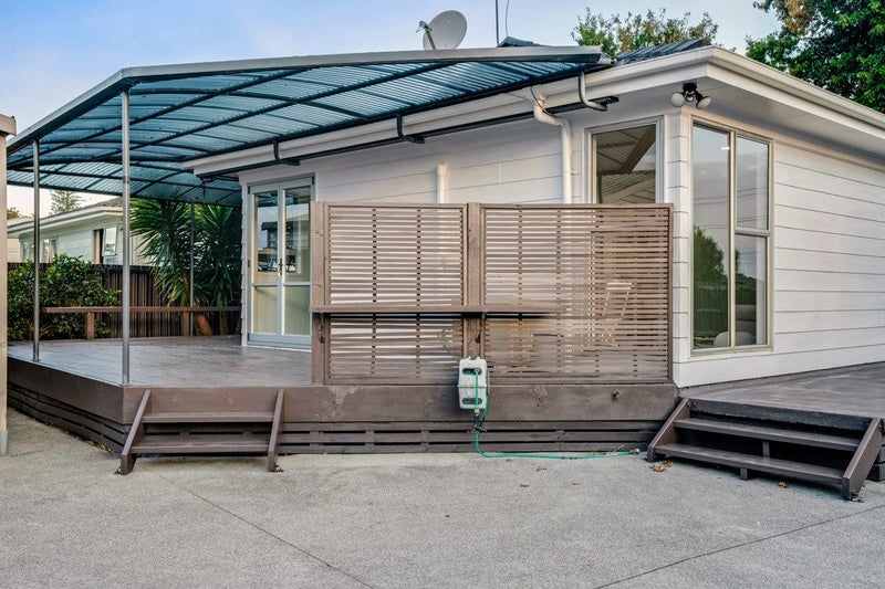 102 Flat Bush Road, Clover Park, Auckland - Carousel 2