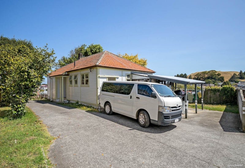 8 Burnett Avenue, Mount Roskill, Auckland - Carousel 2