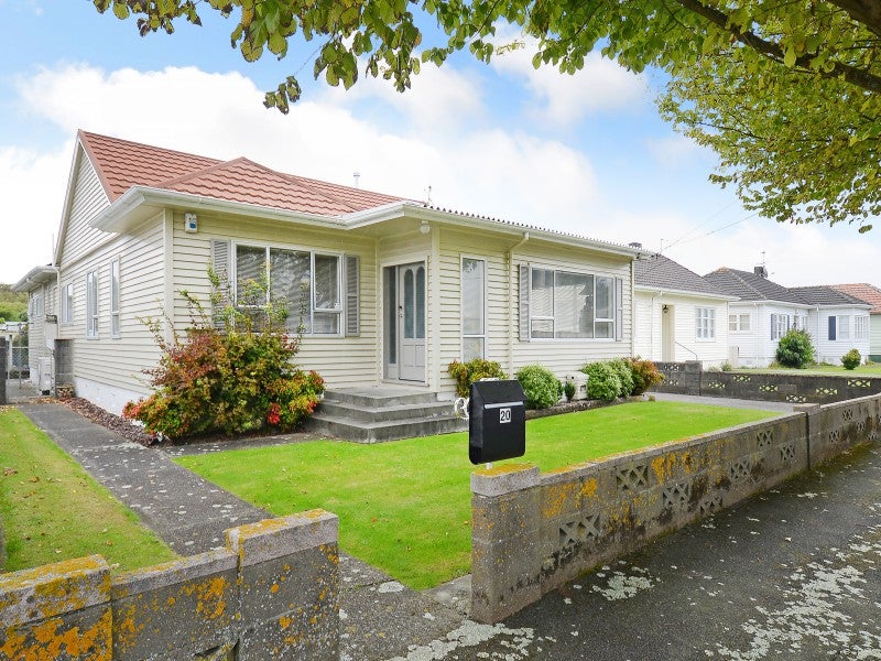 20 Hall Crescent, Epuni, Lower Hutt - Carousel 1