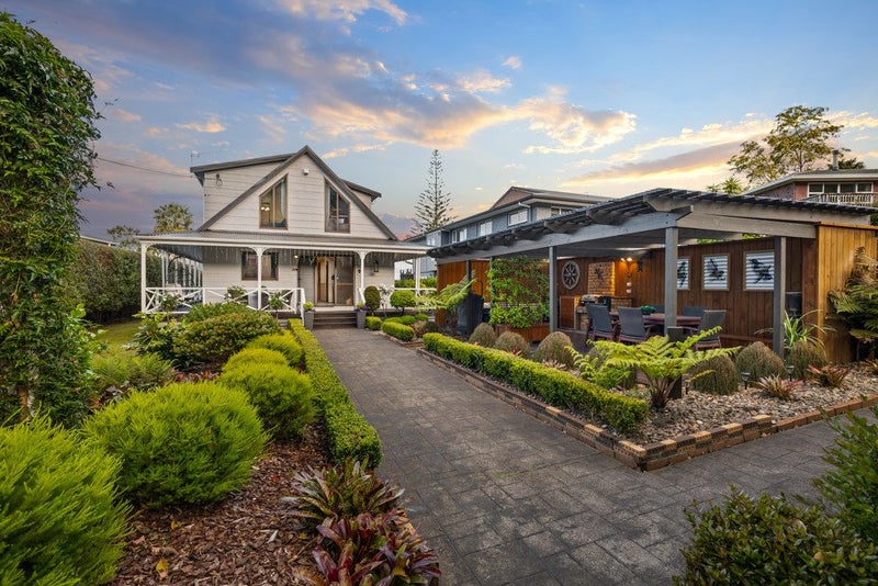 7 Rangimarie Road, Swanson, Auckland - Carousel 2