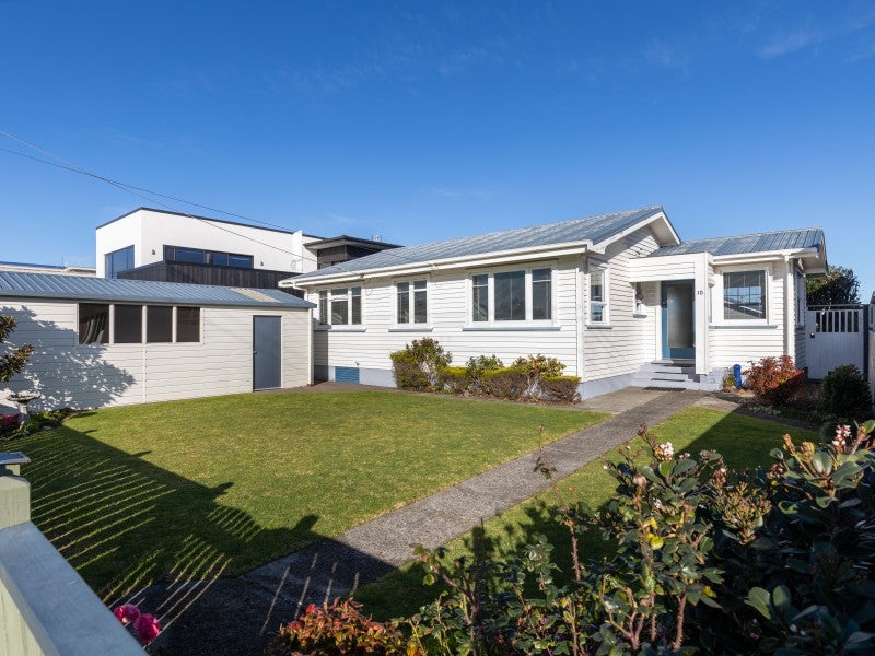 10 Record Street, Fitzroy, New Plymouth - Carousel 2