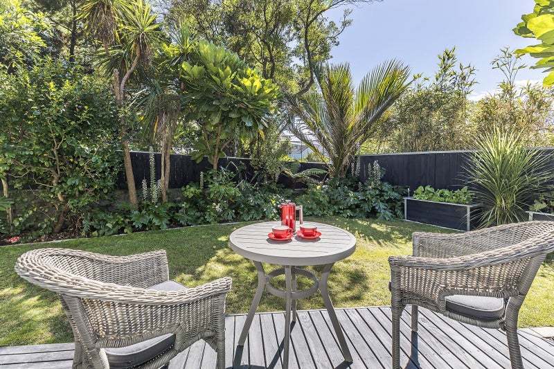 126A Breaker Bay Road, Breaker Bay, Wellington - Carousel 2