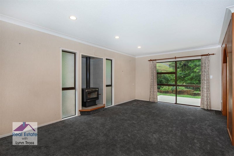 55A Crawford Crescent, Kamo, Whangarei - Carousel 2