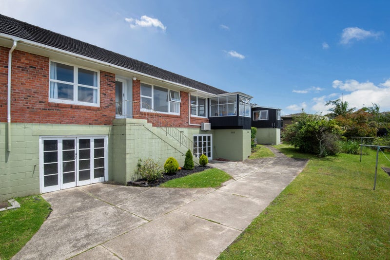 2/7 Hastings Road, Mairangi Bay, Auckland - Carousel 2