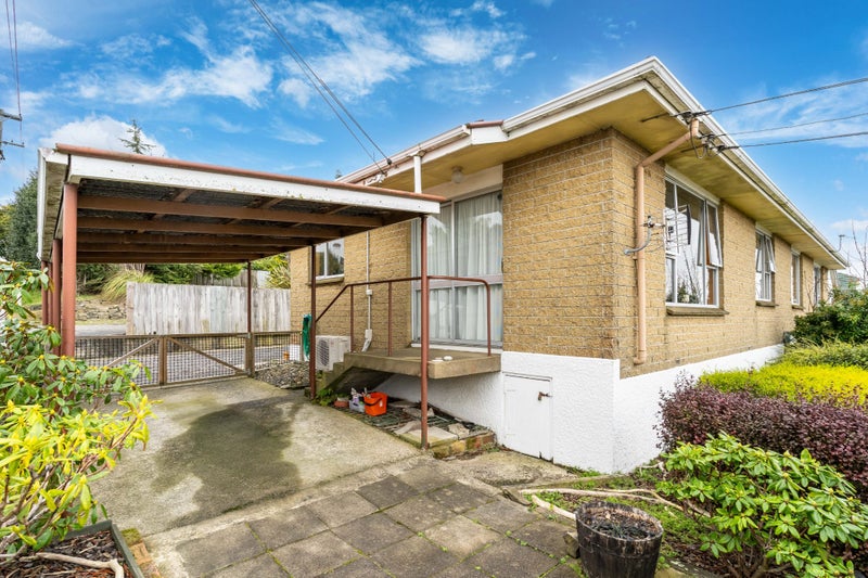 81A Maryhill Terrace, Maryhill, Dunedin - Carousel 2