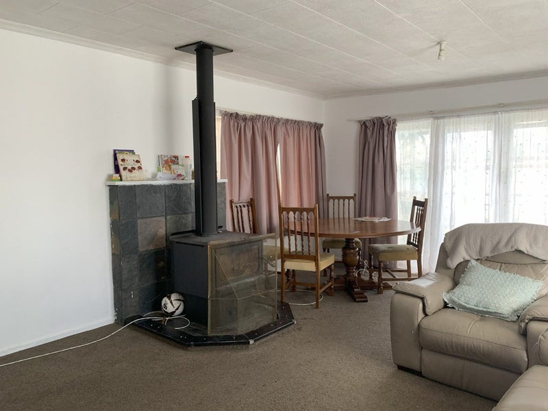 84 Budge Street, Riversdale, Blenheim - Carousel 5