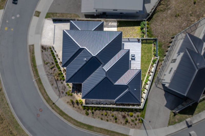 17 Prestwich Rise, Churton Park, Wellington - Carousel 23