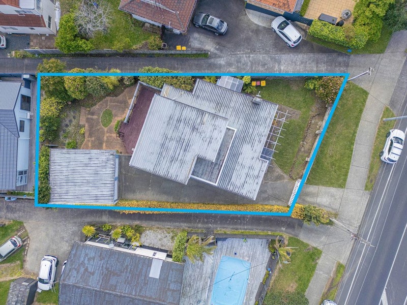 330 East Coast Road, Sunnynook, Auckland - Carousel 2