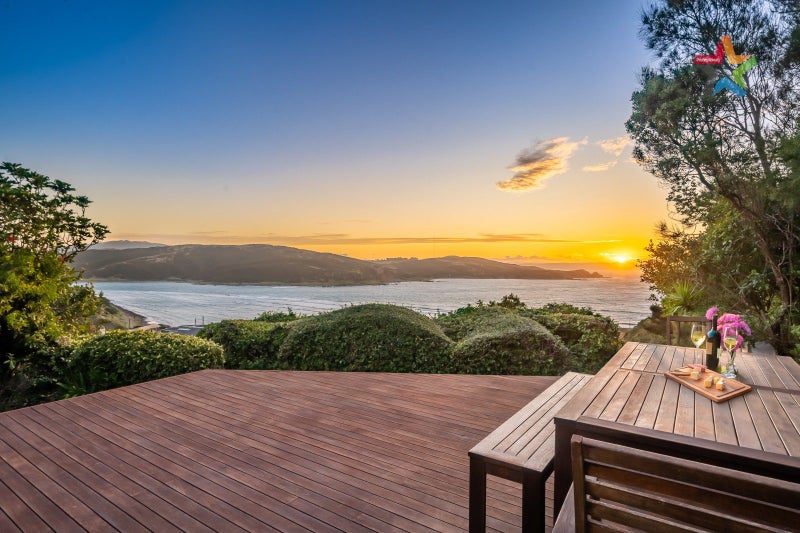 15 Acheron Road, Paremata, Porirua - Carousel 1