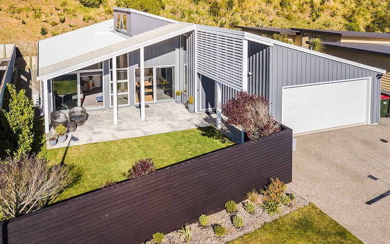 10 Tea Tree Lane, Woodridge, Wellington - Carousel 1