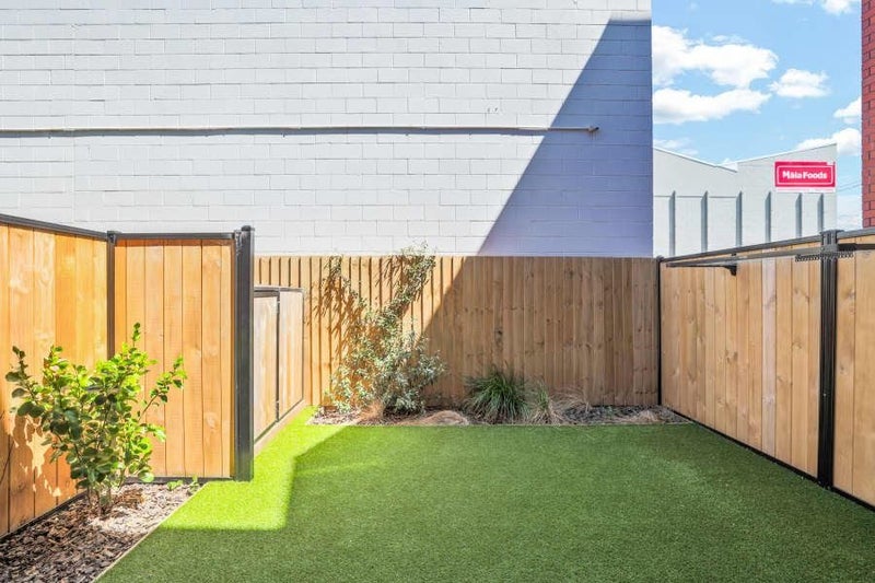 3/330 Cashel Street, Christchurch Central, Christchurch - Carousel 12