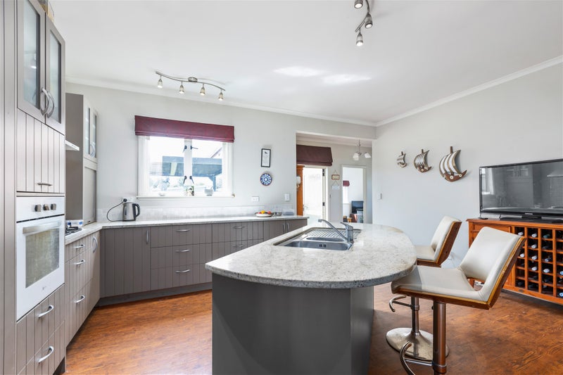 16 York Street, Solway, Masterton - Carousel 2