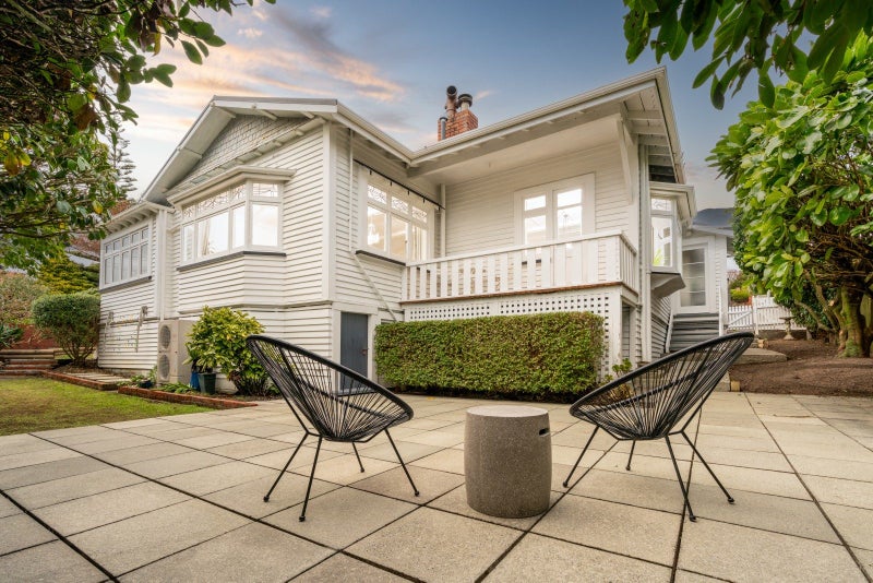 22 Lancaster Street, Karori, Wellington - Carousel 1