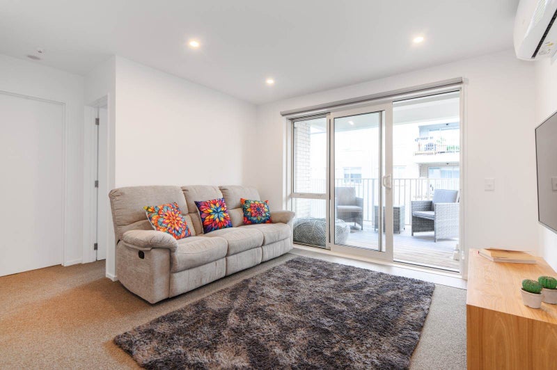 108/28A Eileen Newey Place, Henderson, Auckland - Carousel 2