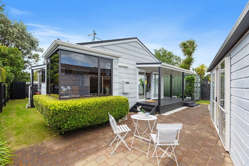 6B Kaimai Place, Hairini, Tauranga - Carousel 1