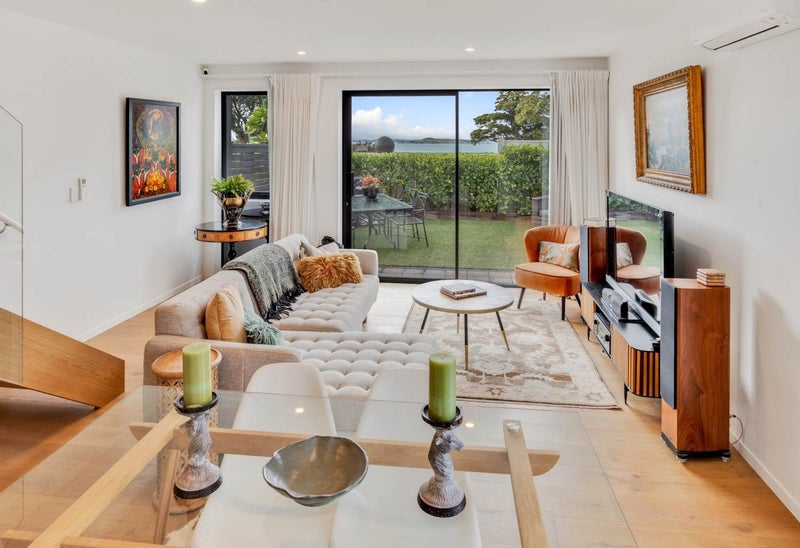 50E Selwyn Avenue, Mission Bay, Auckland - Carousel 1