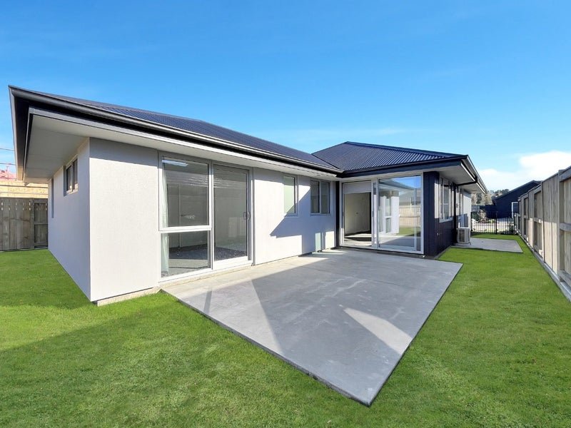 36 Pokerekere Crescent, Kelvin Grove, Palmerston North - Carousel 10