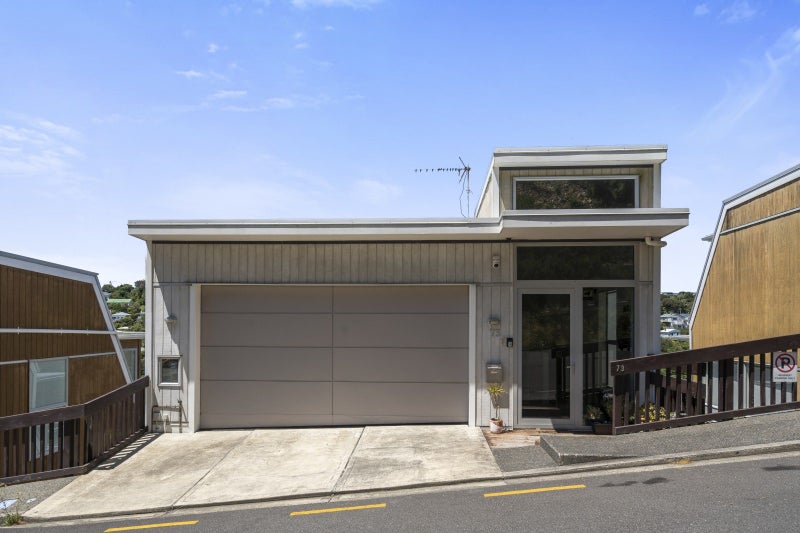 73 Tiketike Way, Brooklyn, Wellington - Carousel 1