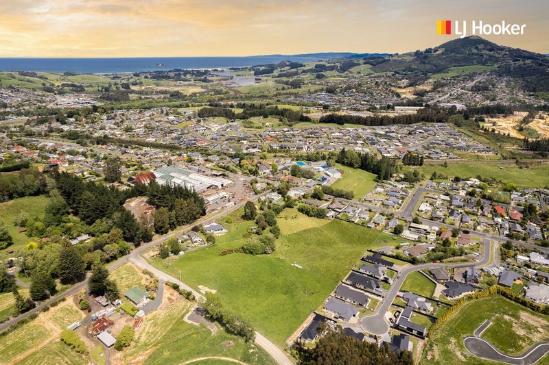 19 Abbotts Hill Road, Abbotsford, Dunedin - Carousel 11