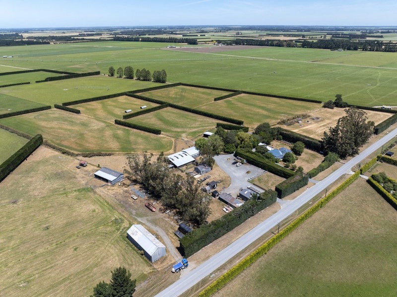 900 Essendon Road, Darfield, Darfield - Carousel 1