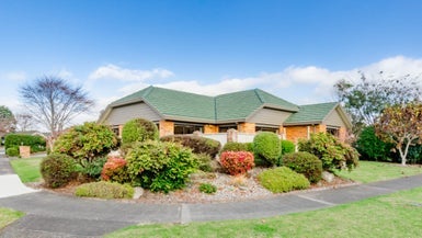 2 Papawai Terrace, Mount Cook, Wellington - Carousel 1