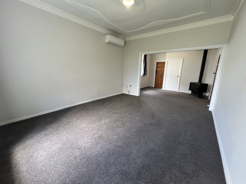 20 Bryant Street, Takaro, Palmerston North - Carousel 2