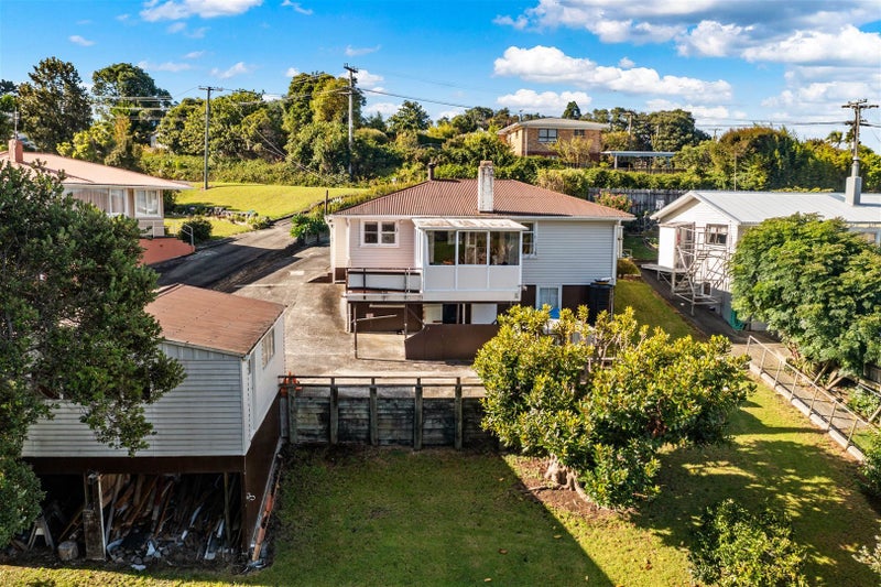 7 Cartwright Road, Onerahi, Whangarei - Carousel 1