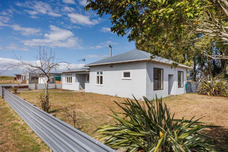 1648 State Highway 1, Glen Oroua, Palmerston North  - Carousel 2
