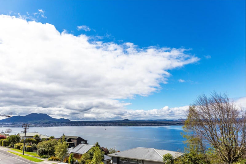 82 Wakeman Road, Acacia Bay, Taupo - Carousel 1