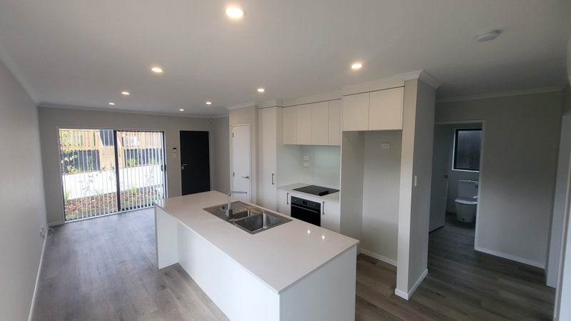8/26 Pah Road, Papatoetoe, Auckland - Carousel 2