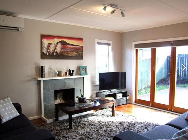 36 Pukaki Road, Mangere, Auckland - Carousel 2